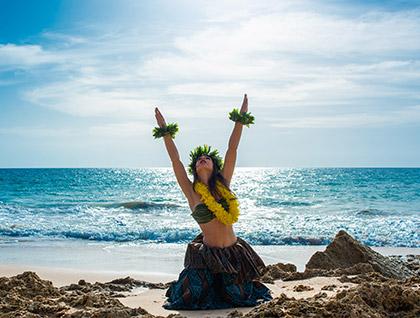 hula dancer in Hawaii